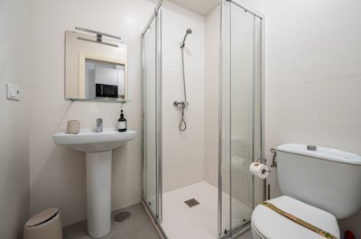 bzpaap111712796381024v03f19