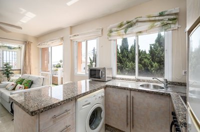 bzpaap113172812791024v01fbf