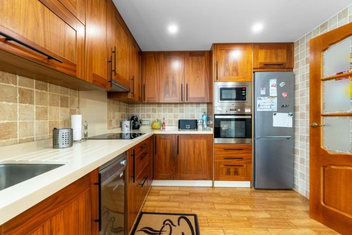 Image No.15-3 Bed Villa for sale