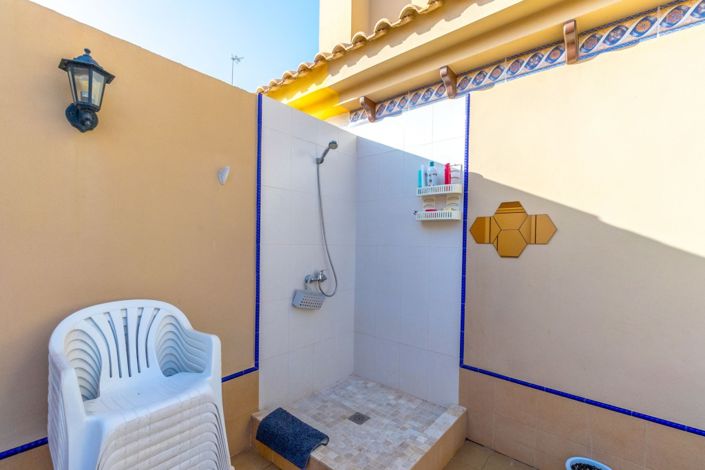 Image No.23-3 Bed Villa for sale