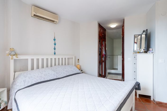 Image No.23-4 Bed Villa for sale