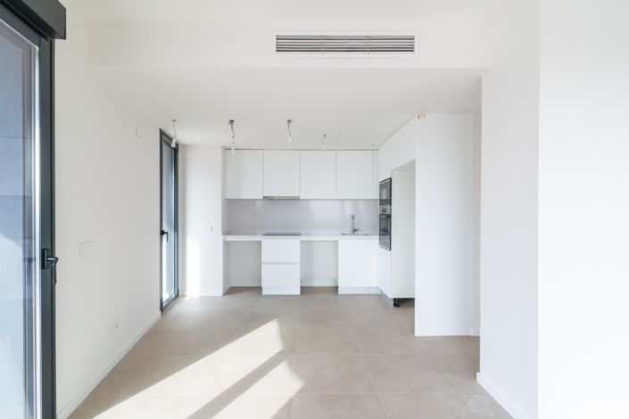 Image No.5-2 Bed Property for sale