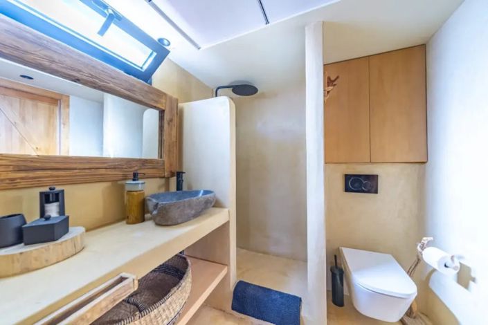 Image No.15-3 Bed Townhouse for sale