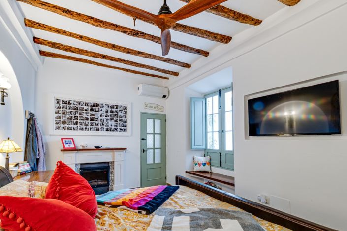 Image No.16-3 Bed Property for sale