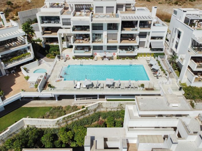 Image No.3-4 Bed Property for sale