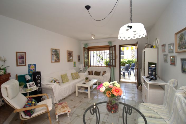 Image No.9-3 Bed Property for sale