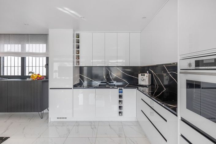 Image No.15-3 Bed Villa for sale