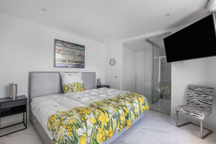 Image No.17-3 Bed Villa for sale