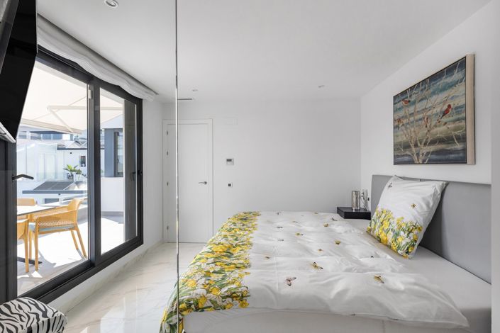 Image No.18-3 Bed Villa for sale