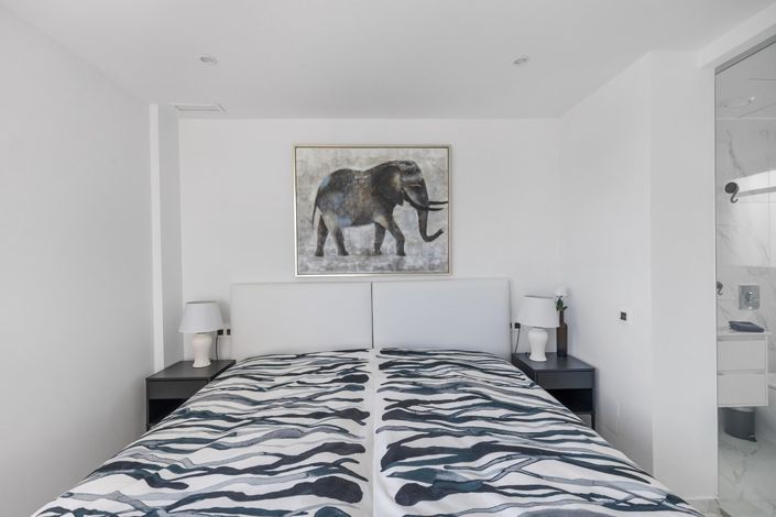 Image No.21-3 Bed Villa for sale