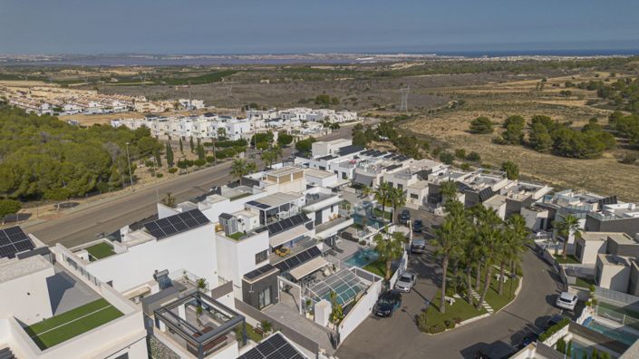 Image No.39-3 Bed Villa for sale