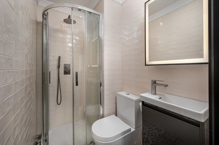 Image No.22-2 Bed Apartment for sale