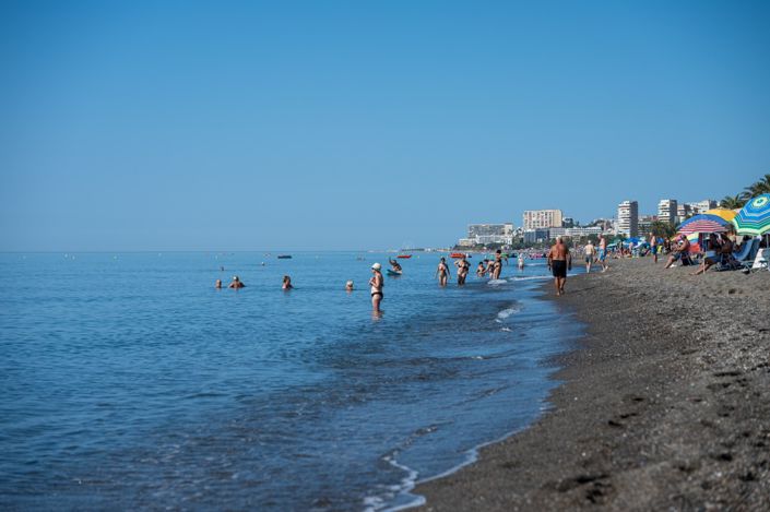 Image No.28-2 Bed Property for sale