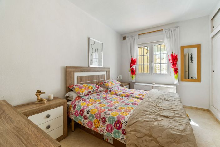 Image No.10-3 Bed Villa for sale