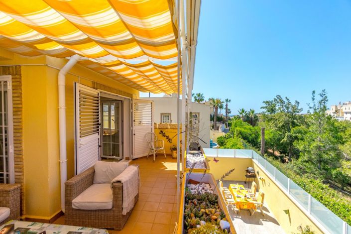 Image No.19-3 Bed Villa for sale