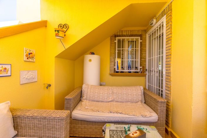 Image No.20-3 Bed Villa for sale