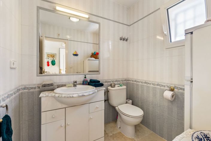 Image No.9-3 Bed Villa for sale