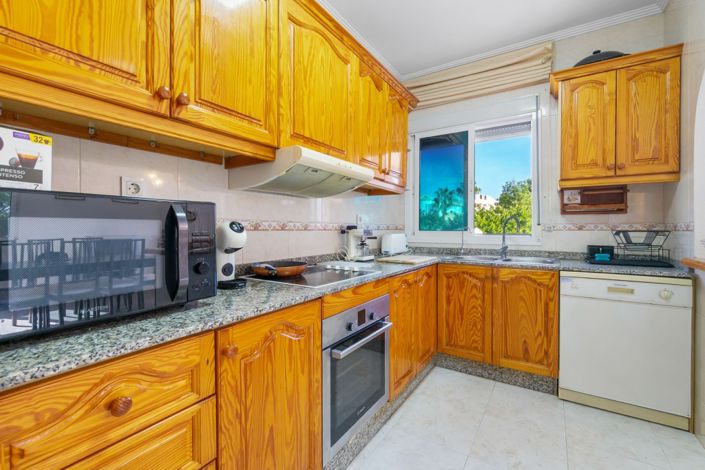 Image No.17-3 Bed Villa for sale