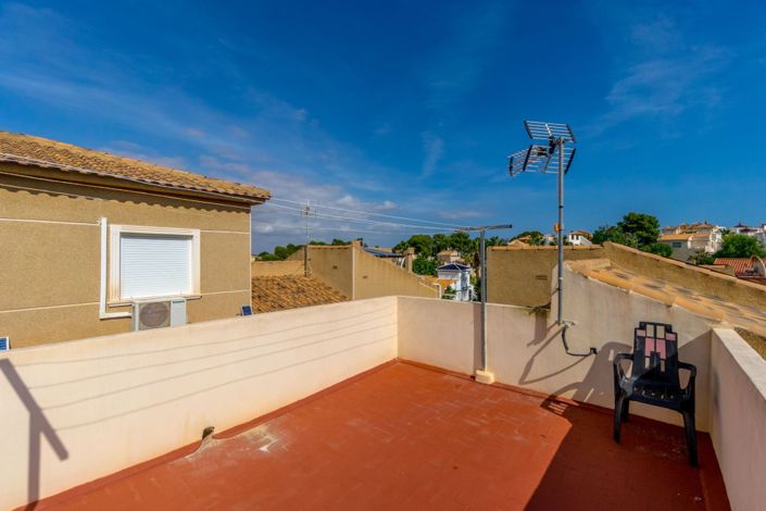 Image No.30-3 Bed Villa for sale