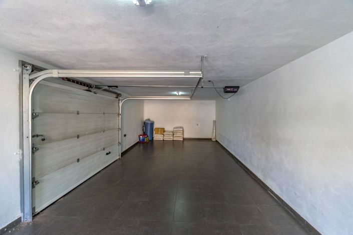 Image No.33-3 Bed Villa for sale