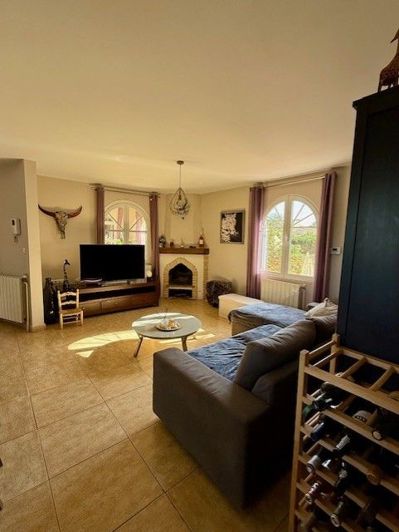 Image No.2-5 Bed Villa for sale