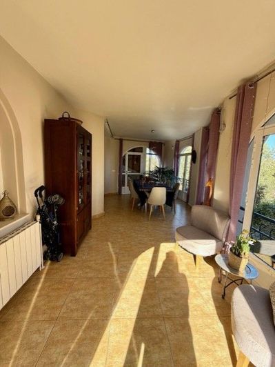 Image No.6-5 Bed Villa for sale