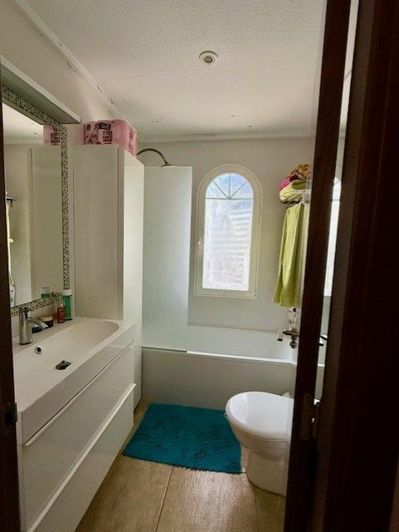 Image No.7-5 Bed Villa for sale