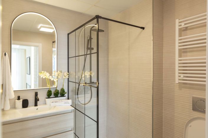 Image No.17-2 Bed Apartment for sale