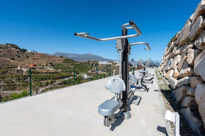 Image No.19-2 Bed Apartment for sale