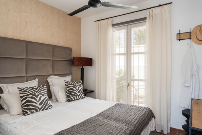 Image No.25-4 Bed Villa for sale