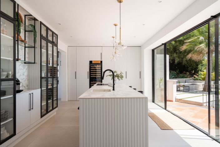 Image No.4-4 Bed Villa for sale