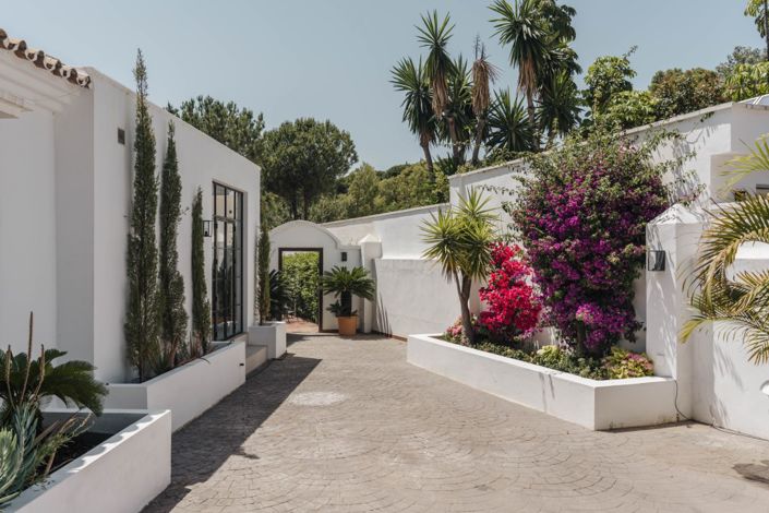 Image No.44-4 Bed Villa for sale