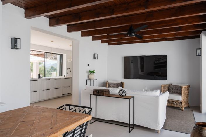 Image No.9-4 Bed Villa for sale