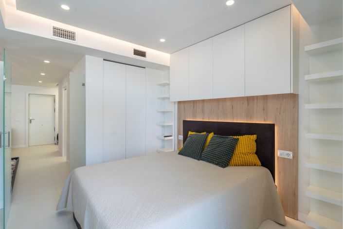 Image No.10-1 Bed Apartment for sale