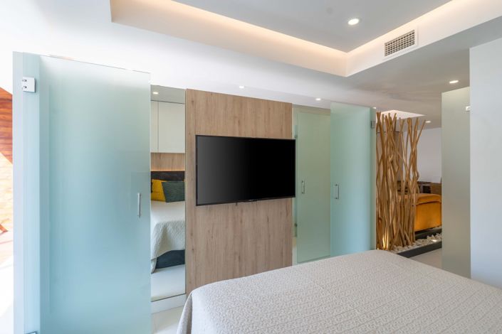 Image No.11-1 Bed Apartment for sale