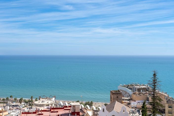 Image No.26-2 Bed Apartment for sale