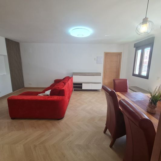 Image No.2-3 Bed Property for sale