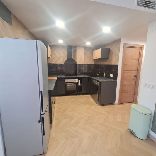 Image No.5-3 Bed Property for sale