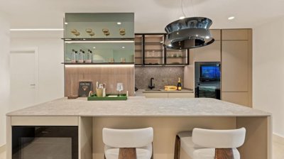 bzpaap117372929341024v07098