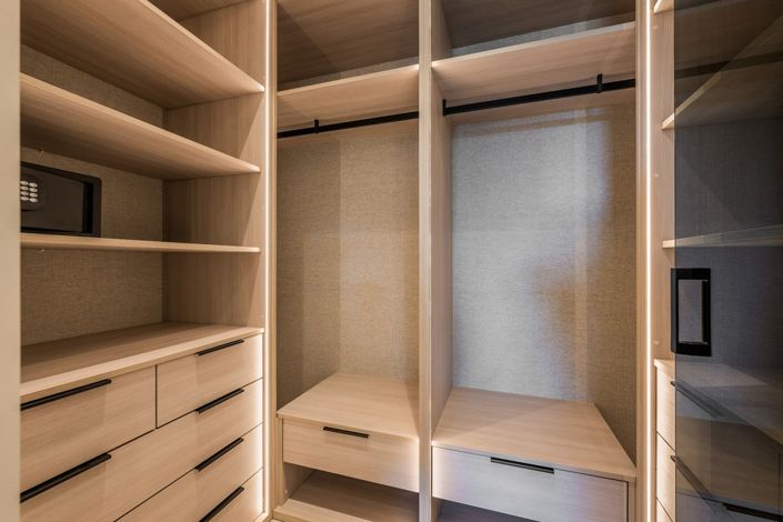 Image No.16-3 Bed Property for sale