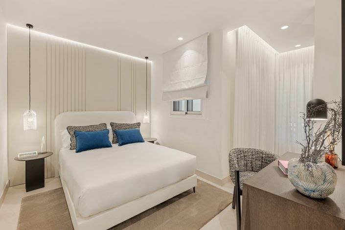 Image No.18-3 Bed Property for sale