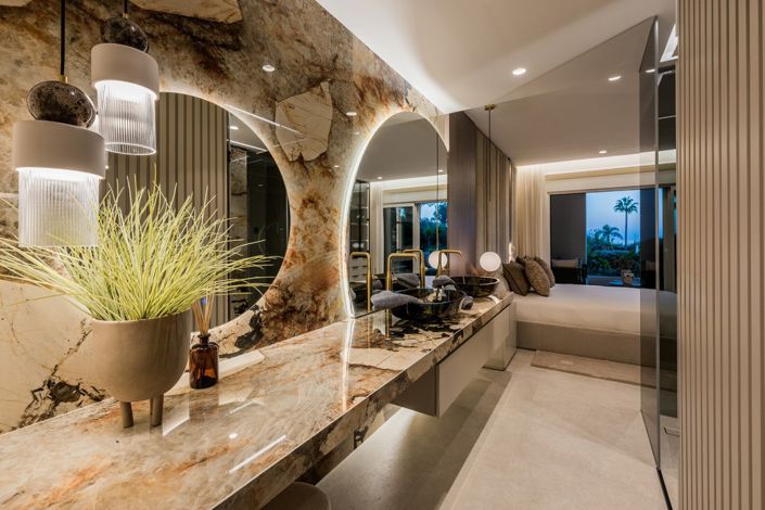 Image No.33-3 Bed Property for sale