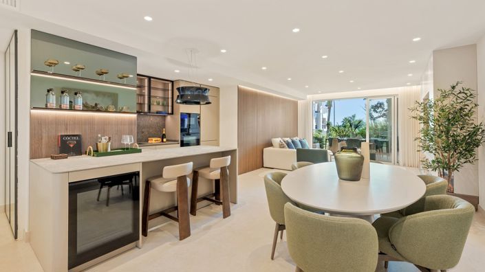 Image No.8-3 Bed Property for sale