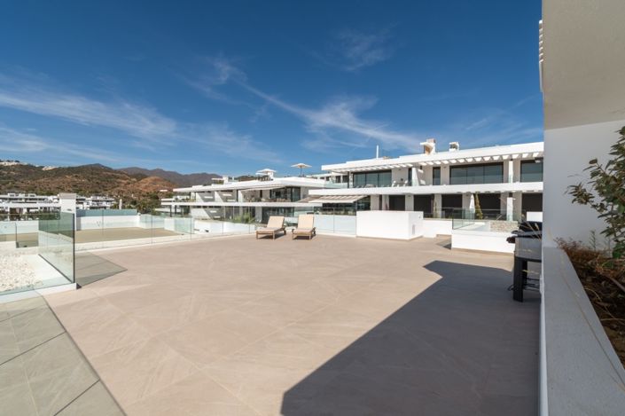 Image No.11-4 Bed Semi-Detached for sale