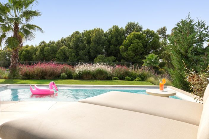 Image No.16-4 Bed Semi-Detached for sale