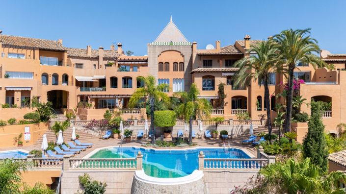 Image No.1-3 Bed Property for sale