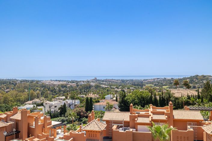 Image No.33-3 Bed Property for sale