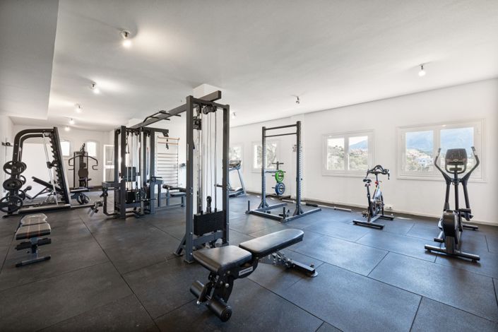 Image No.34-3 Bed Property for sale