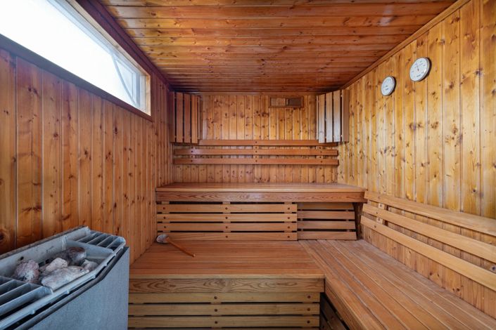 Image No.36-3 Bed Property for sale