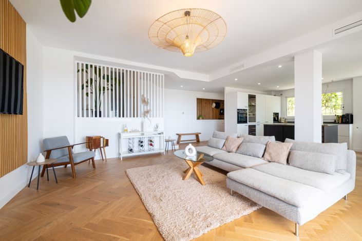 Image No.4-3 Bed Property for sale